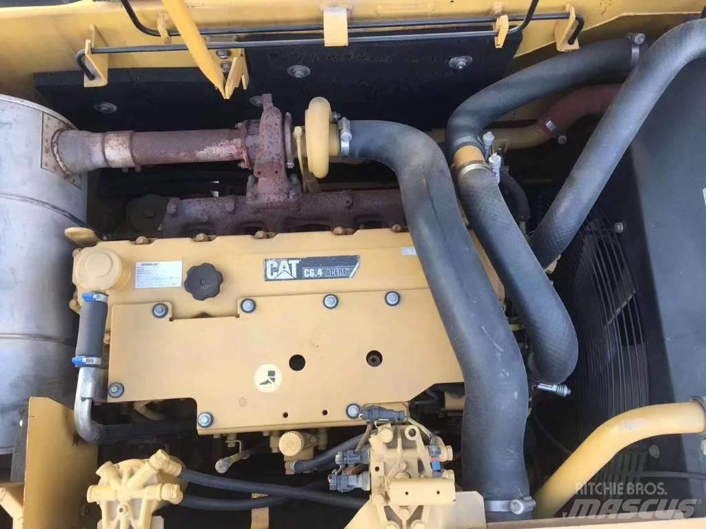 CAT 323 D Верижен екскаватор