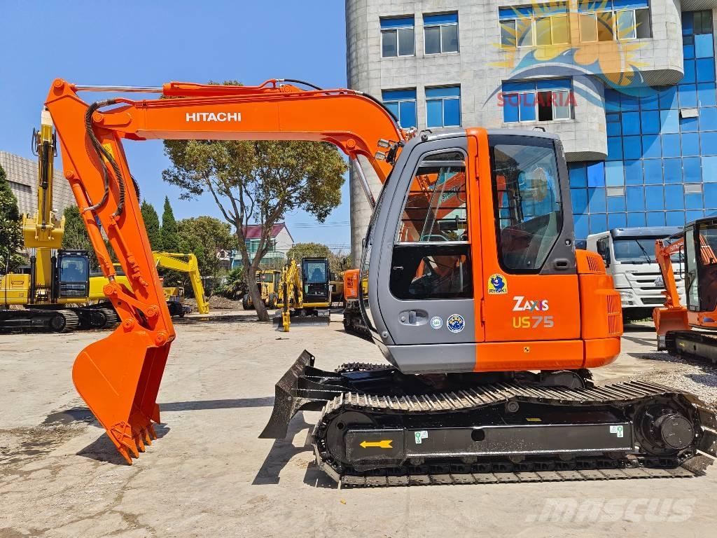 Hitachi ZX 75 US Средни екскаватори 7т - 12т