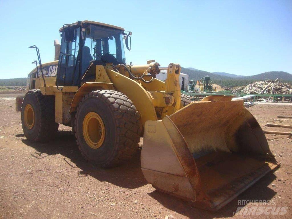 CAT 966H Колесни товарачи