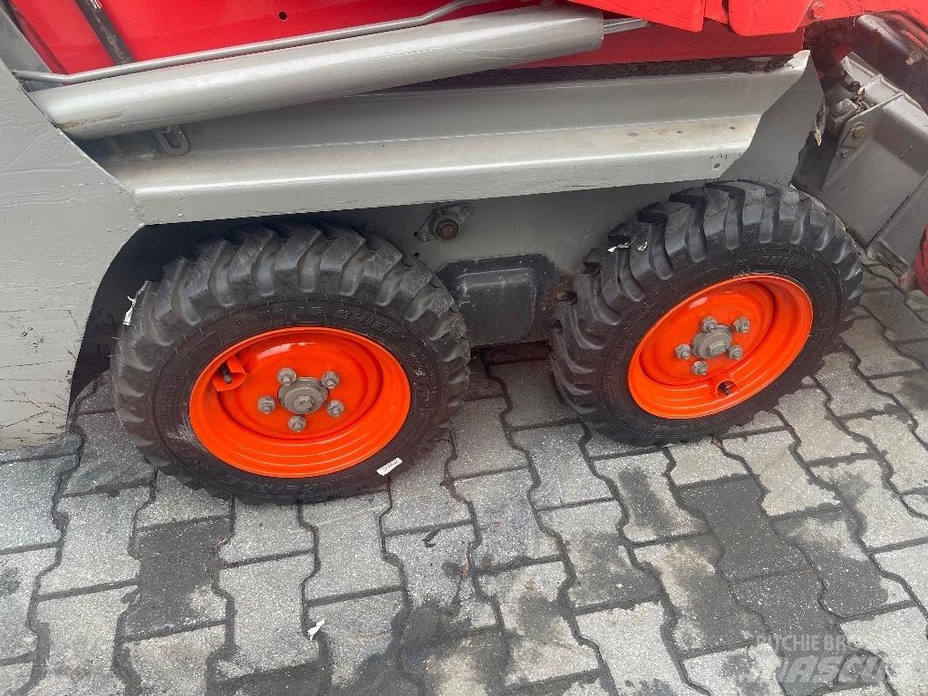 Bobcat S 70 Мини товарачи
