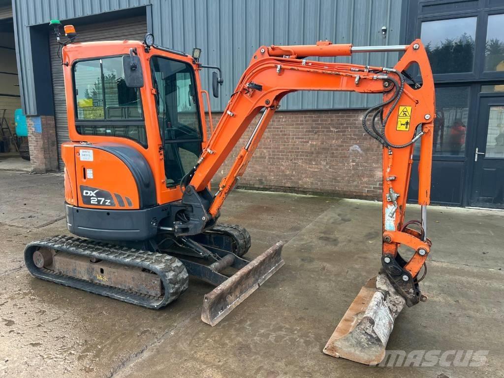Doosan DX 27 Z Мини екскаватори < 7 т