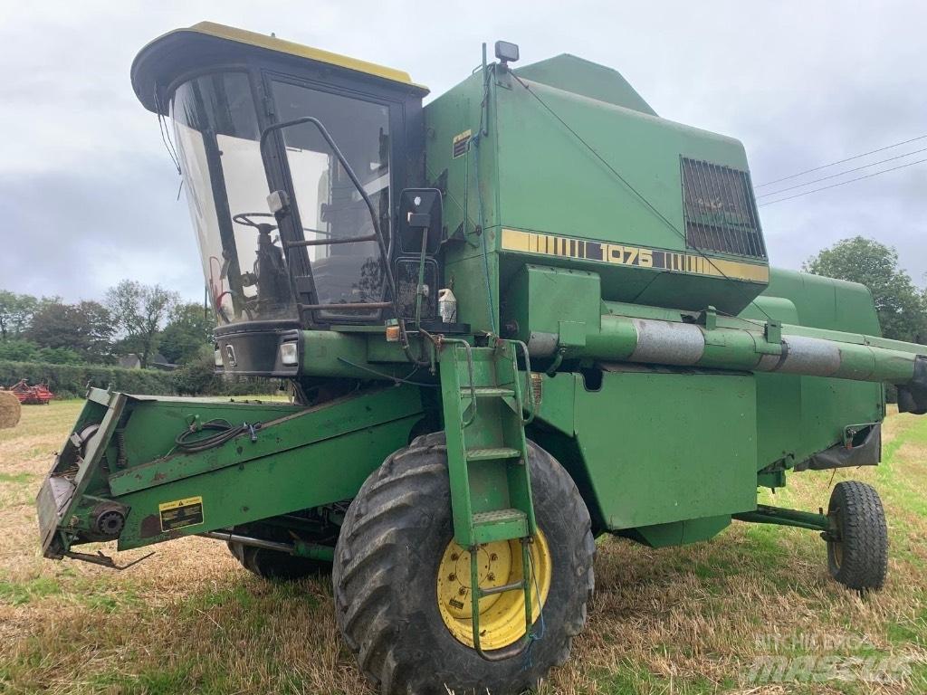 New Holland 1075 Комбайни