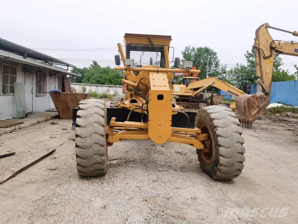 XCMG GR 180 Грейдери