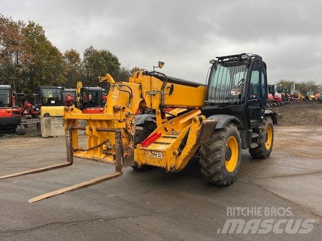 JCB 540-140 Телескопични товарачи