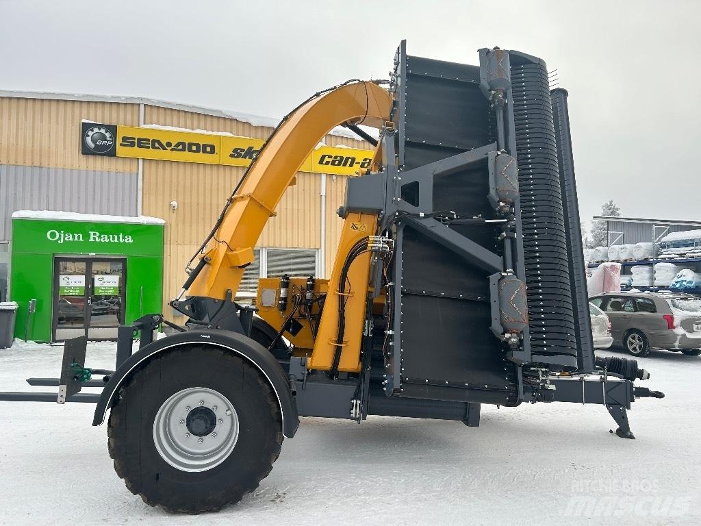Elho Cobra 7710 T Фуражни комбайни