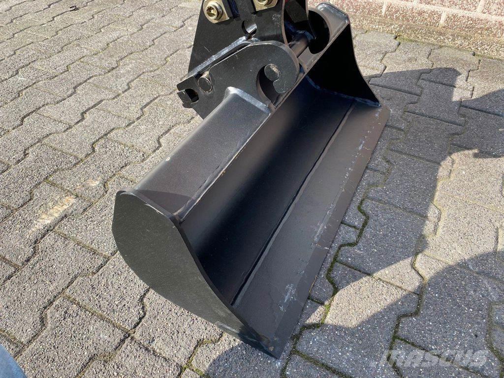Yanmar SV08 Мини екскаватори < 7 т