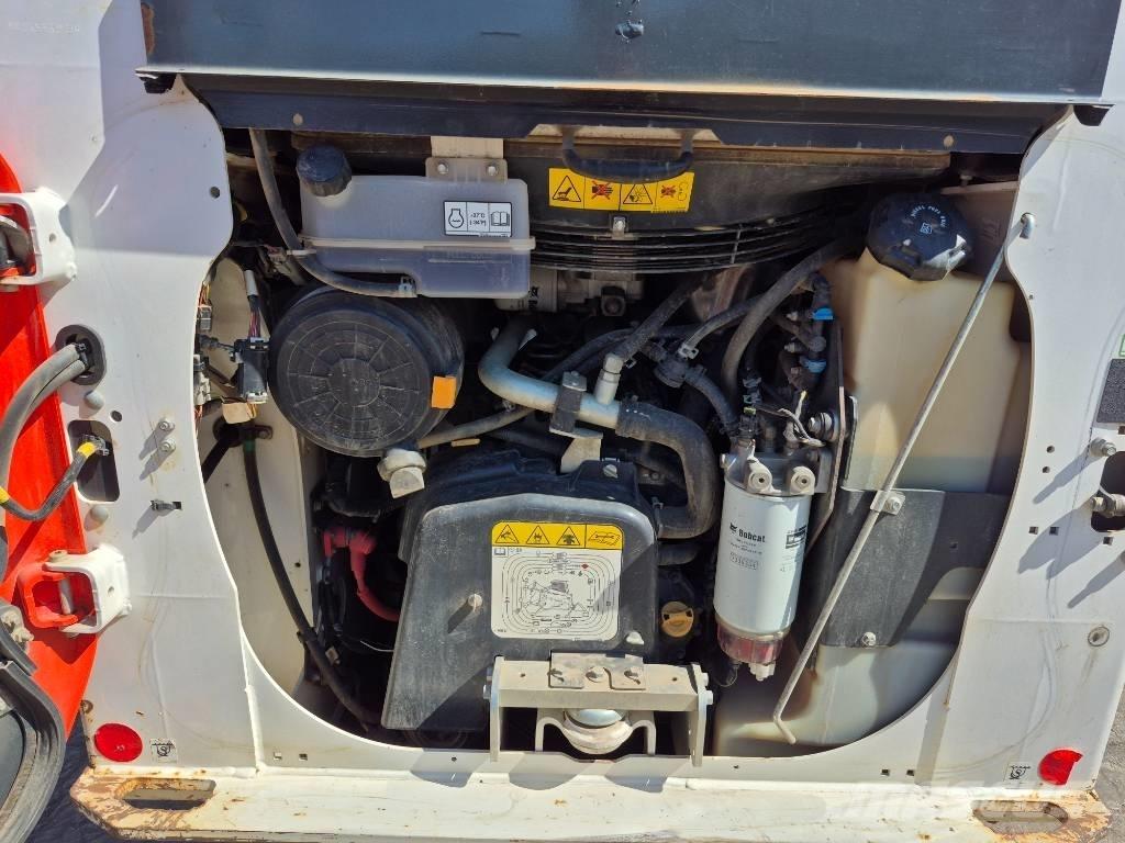 Bobcat T 64 Мини товарачи

