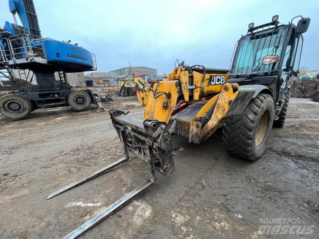 JCB 535-125 Телескопични товарачи