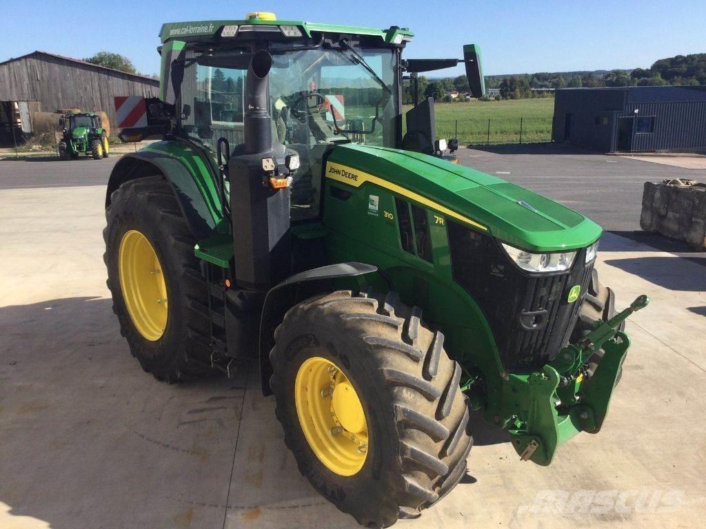 John Deere 7R310 Трактори
