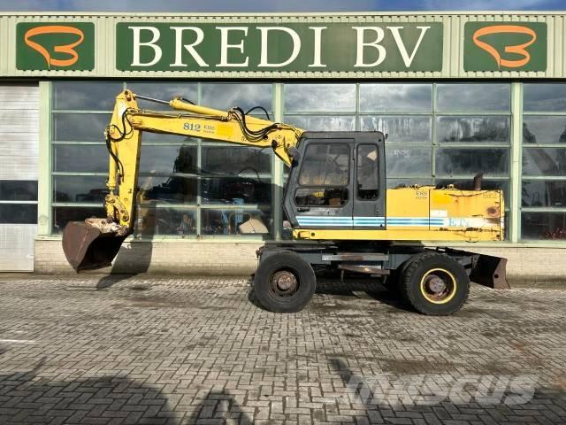 Etec 812 Колесни екскаватори