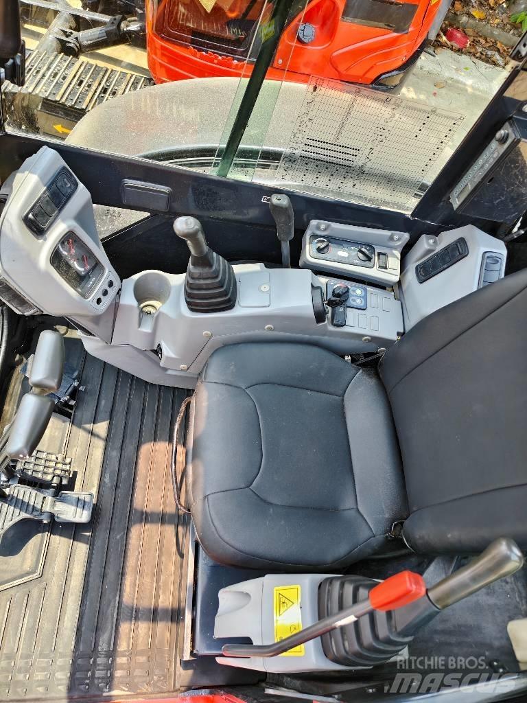 Kubota KX 155 Мини екскаватори < 7 т