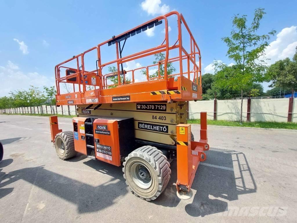 JLG 330 LRT Ножични работни платформи