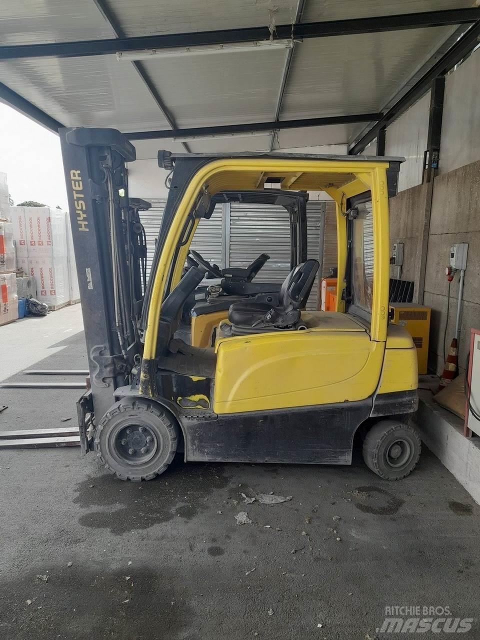 Hyster J2.5XN Електрически вилични кари-повдигачи