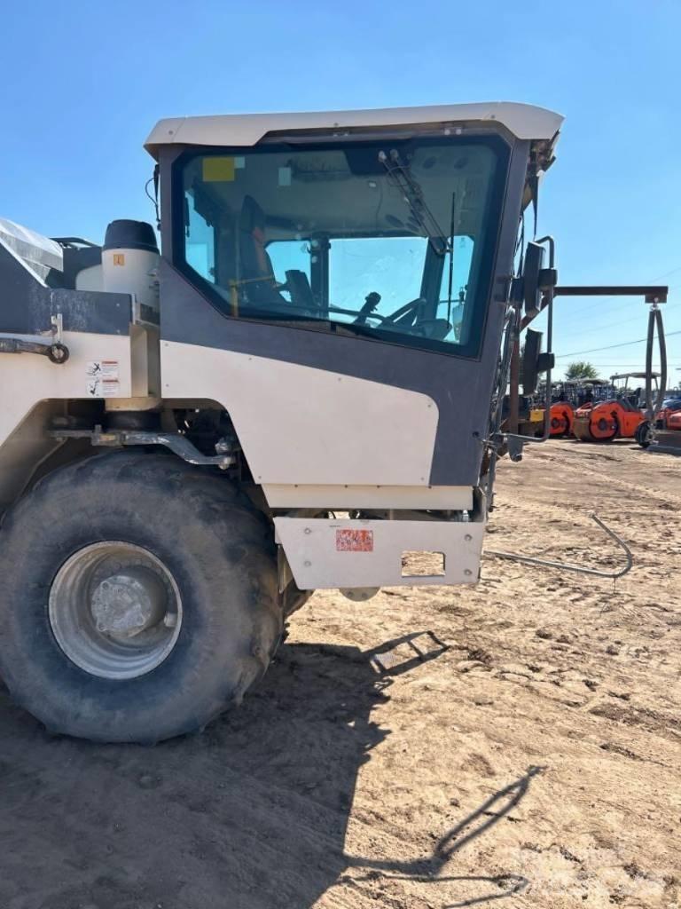 Wirtgen WR200 Рециклатори на асфалт