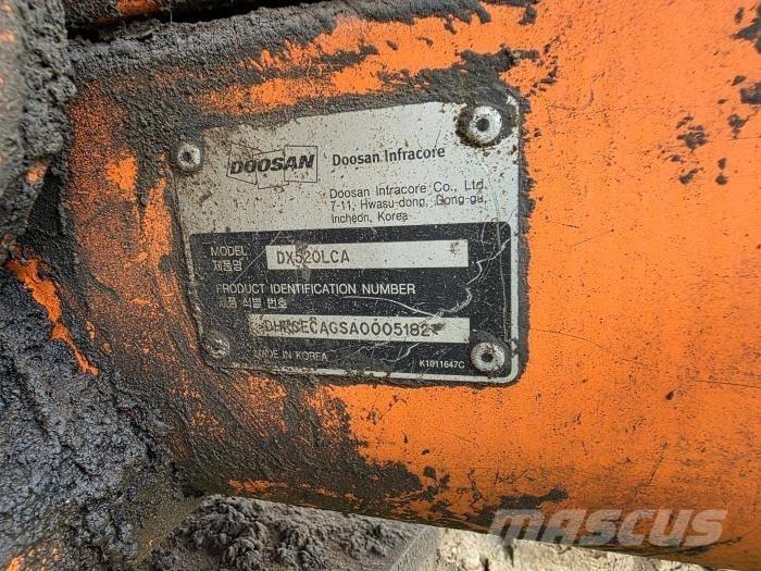 Doosan DX 520 LC Верижен екскаватор
