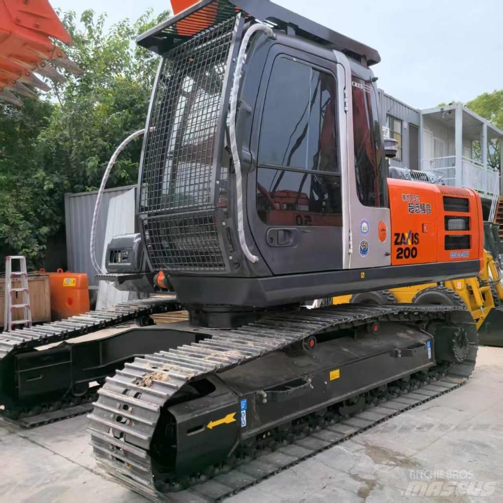Hitachi ZX 200-3 G Верижен екскаватор