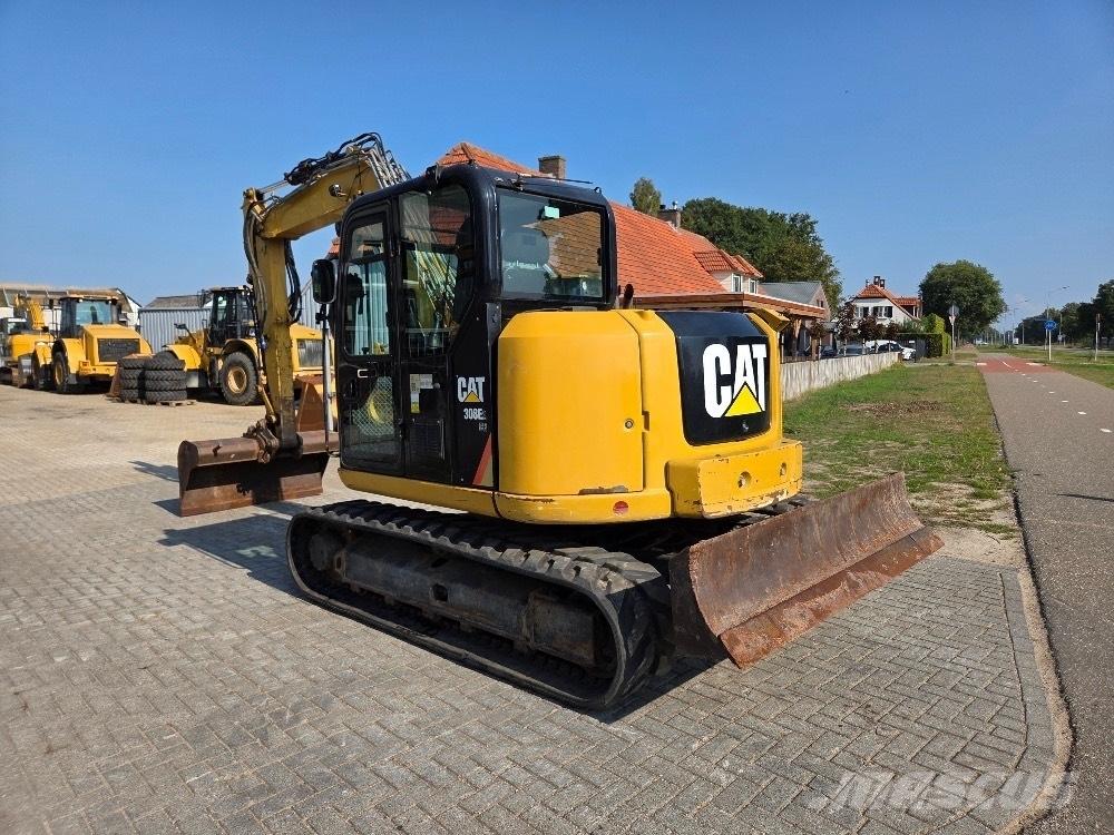 CAT 308E2 Средни екскаватори 7т - 12т