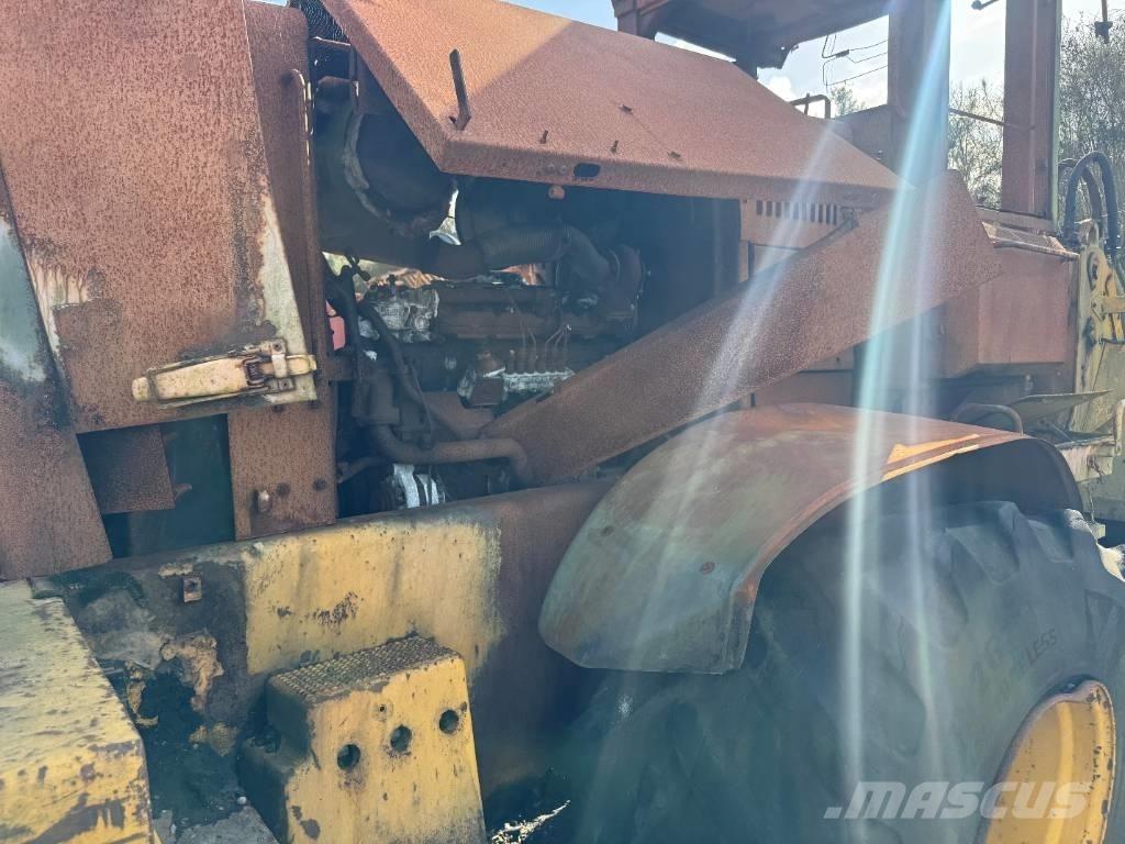 Volvo L 120 D Колесни товарачи