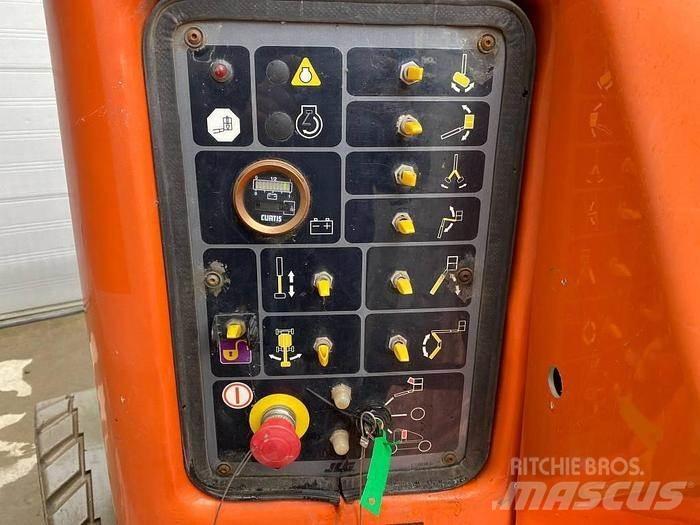 JLG E400AJP Съчленени стрелови подемници