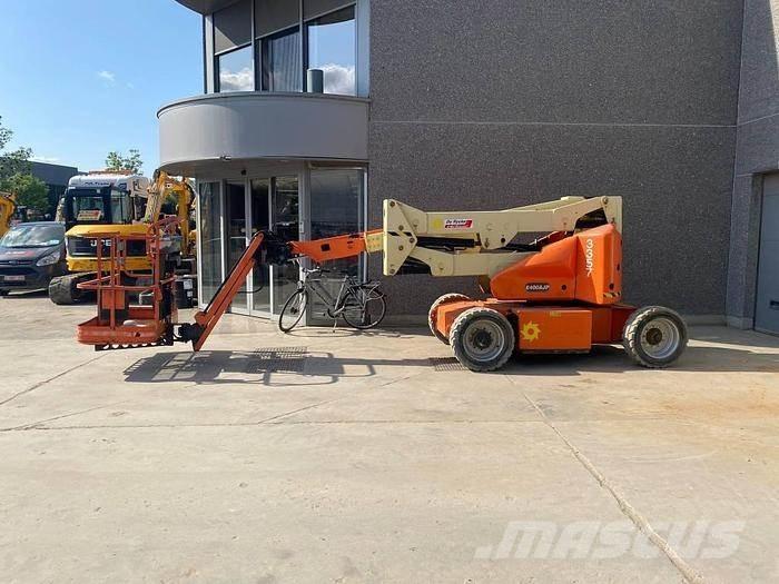 JLG E400AJP Съчленени стрелови подемници