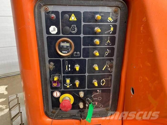 JLG E400AJP Съчленени стрелови подемници