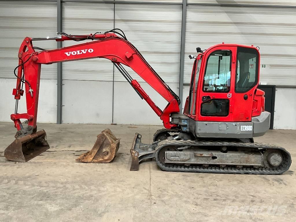 Volvo ECR 88 D Средни екскаватори 7т - 12т