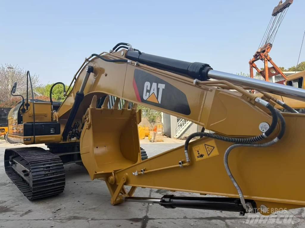 CAT 320 D2 Верижен екскаватор