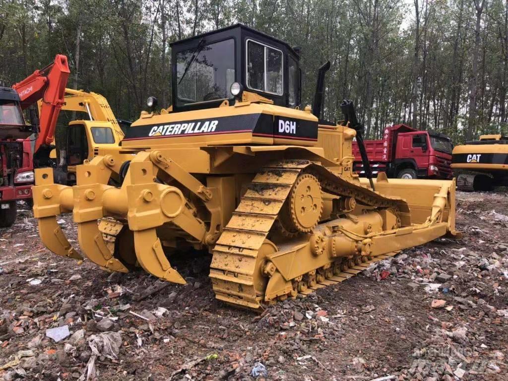 CAT D 6 H Верижни булдозери
