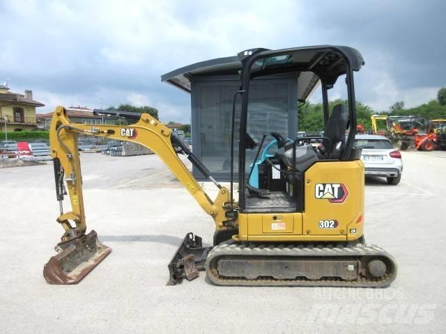 CAT 302 CR Мини екскаватори < 7 т