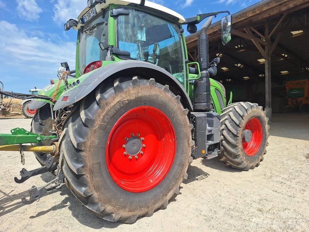 Fendt 718 Трактори