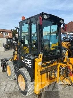 JCB 1 CX Товарач със заден ексватор
