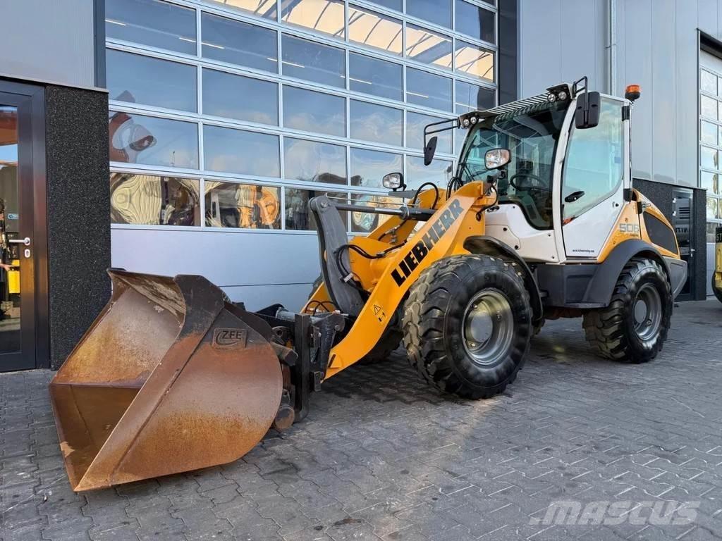 Liebherr L506C Колесни товарачи