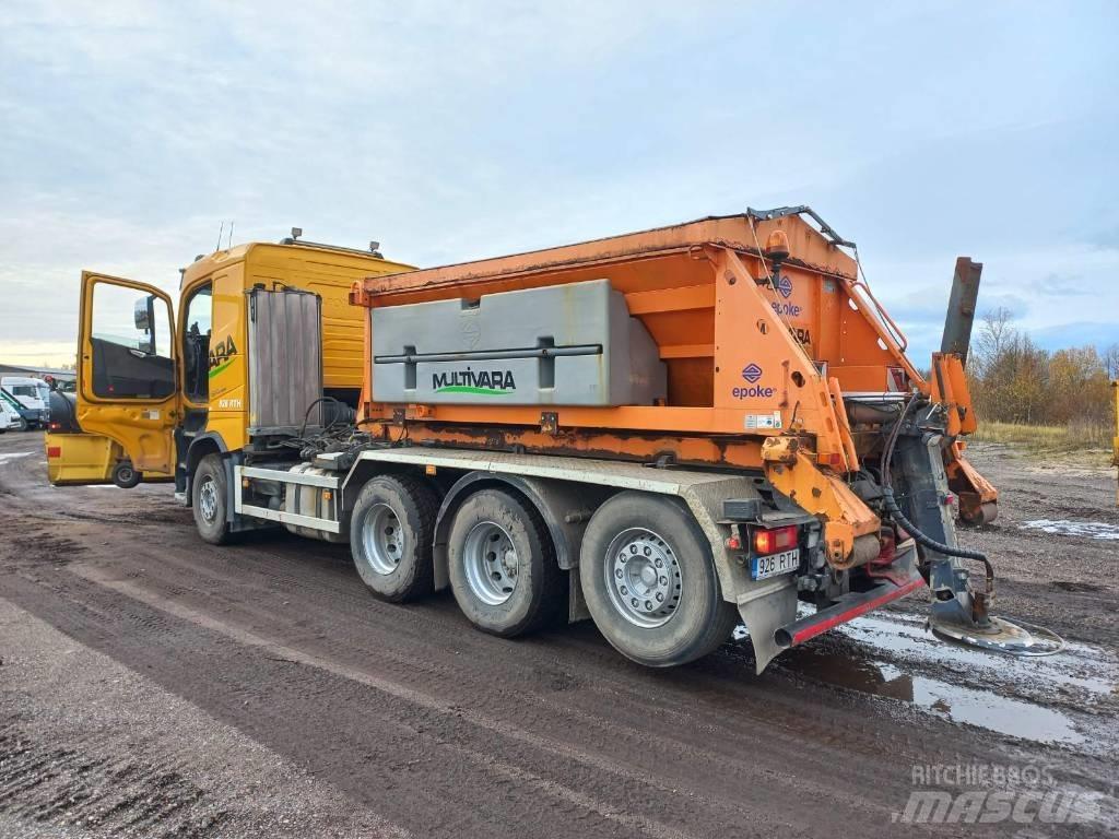Volvo FH540 Камиони с кран с кука