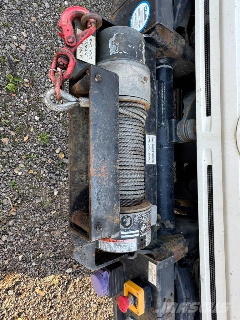 Mercedes-Benz unimog Моторизирани платформи с талига