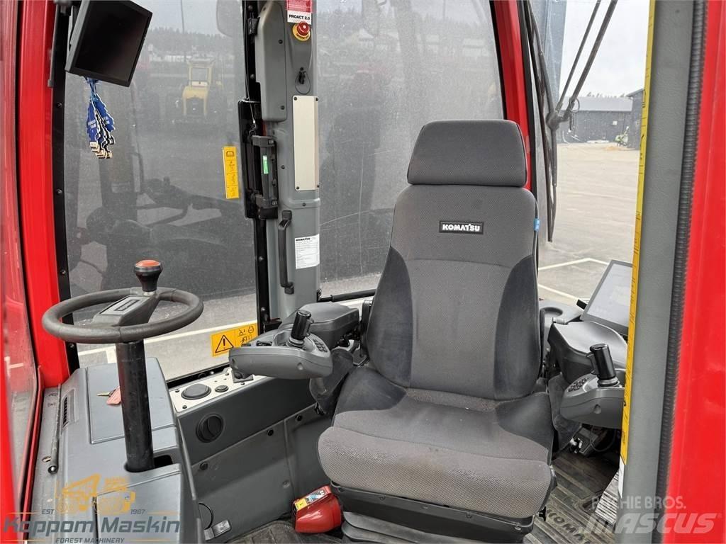 Komatsu 895 Форуардери