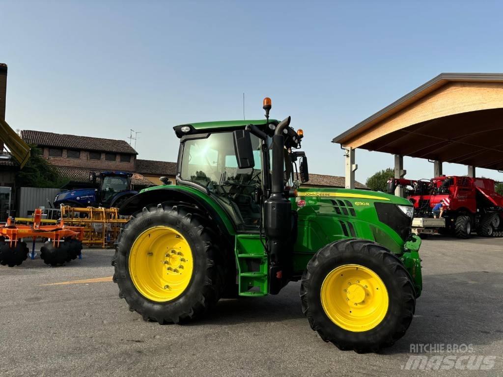 John Deere 6130 R Трактори