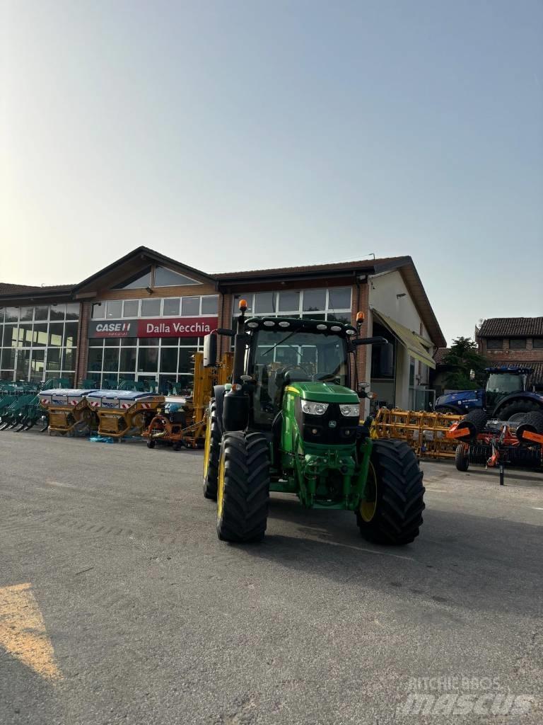 John Deere 6130 R Трактори