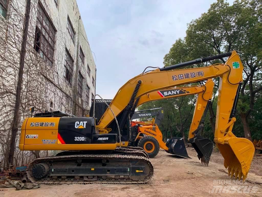 CAT 320D2 Верижен екскаватор