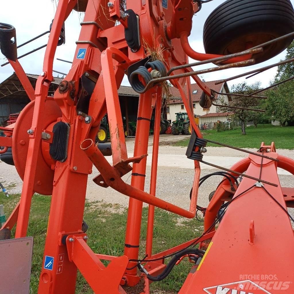 Kuhn GF 8702 Гребла и сенообръщачки