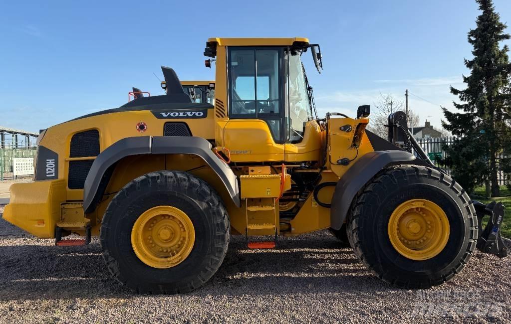 Volvo L 120 H Колесни товарачи