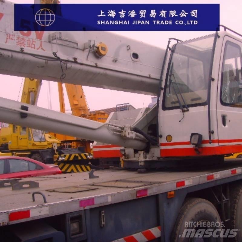 Zoomlion QY 25 Всъдеходни кранове