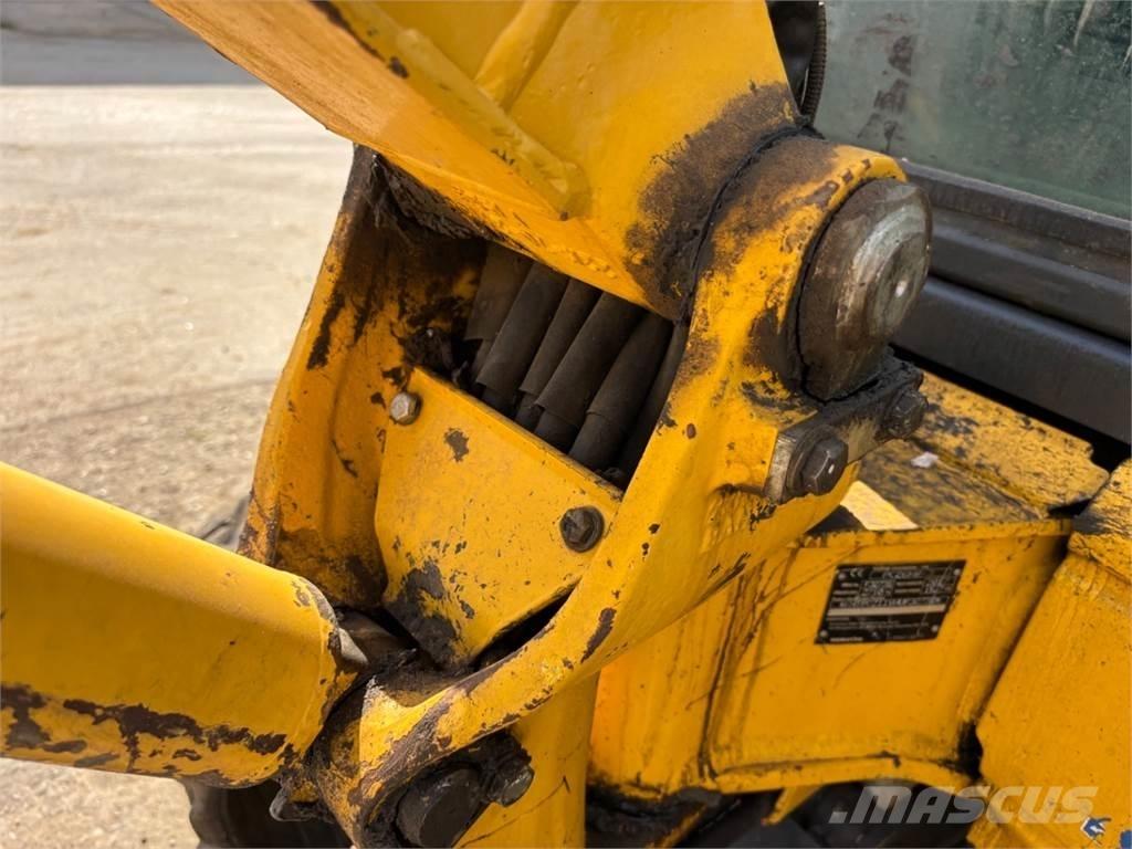 Komatsu PC26 MR-3 Строителство - Други