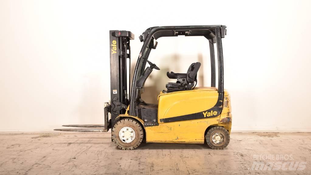 Yale ERP25VL Електрически вилични кари-повдигачи