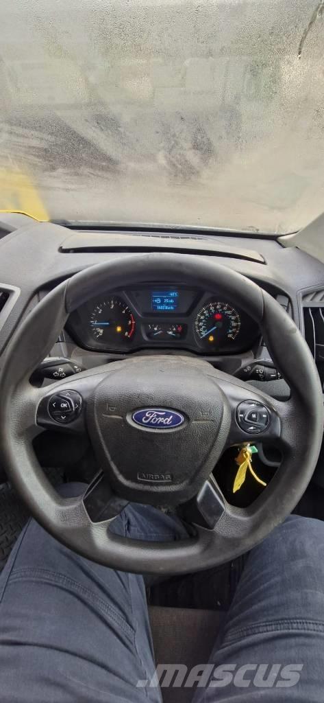 Ford Transit 350 Пикапи