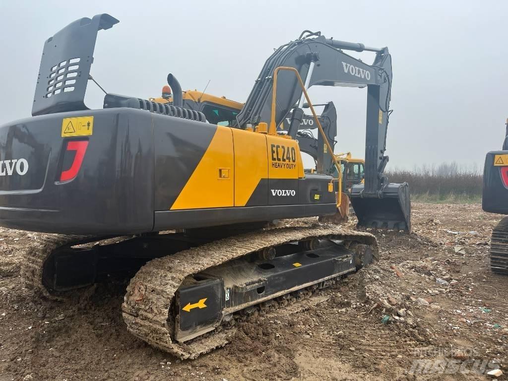 Volvo EC240BLC Верижен екскаватор