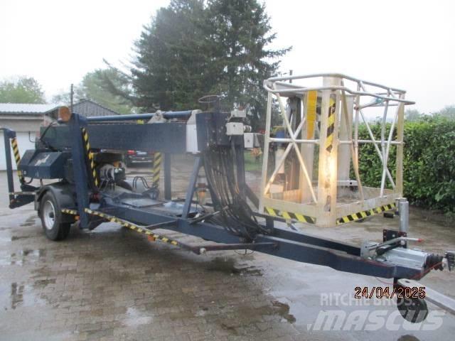 Denka-Lift DL 25 Телескопични повдигачи
