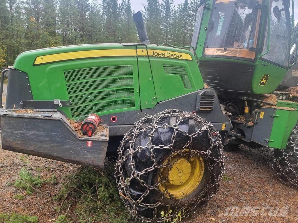 John Deere 1070 G Харвестери