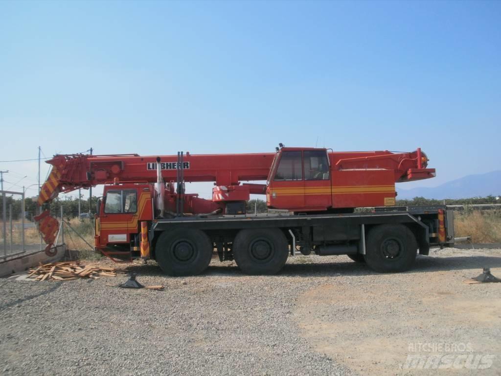 Liebherr LTM 1045 Всъдеходни кранове