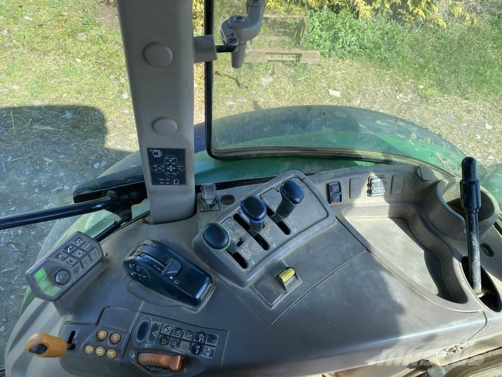 John Deere 5100 R Трактори