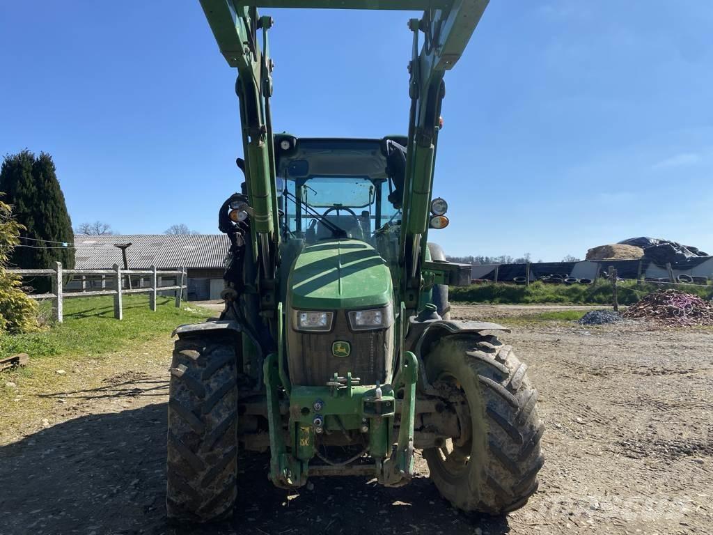 John Deere 5100 R Трактори